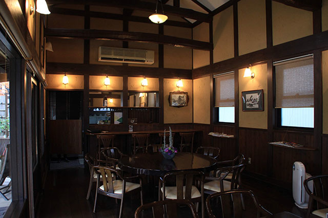 長屋門